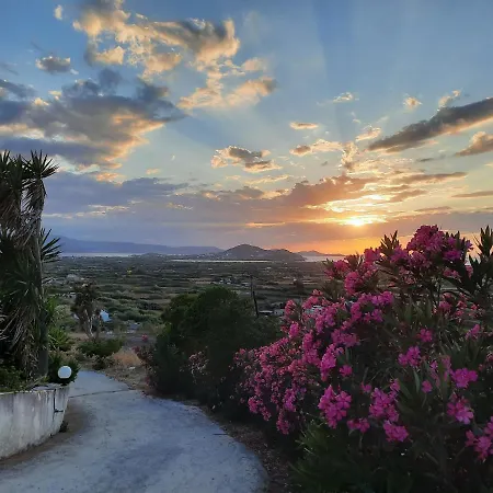 Janakos Luxury 公寓